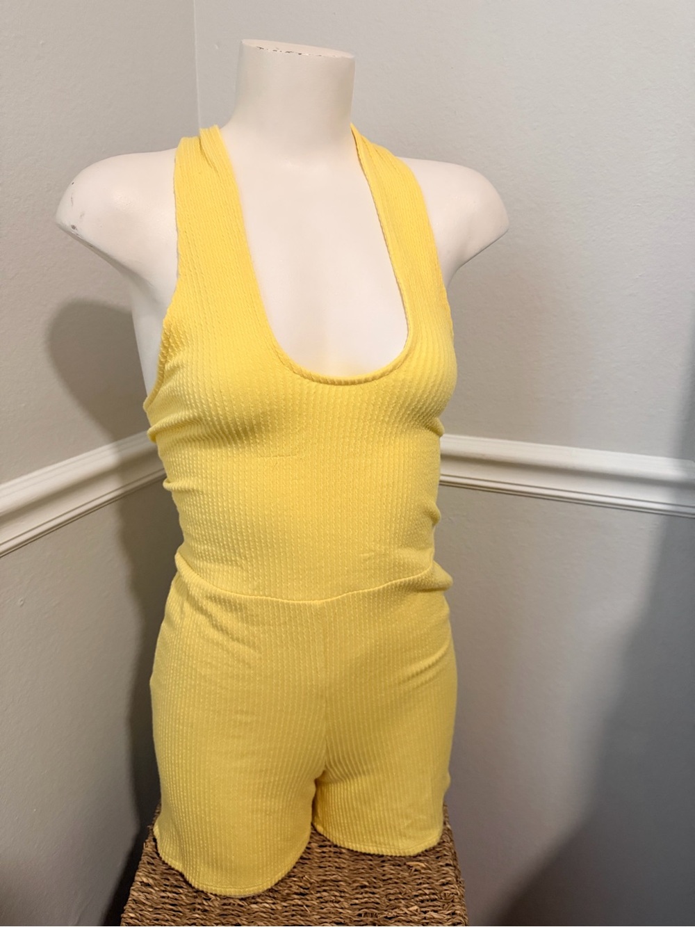 Forever 21 Pale Yellow Textured Top